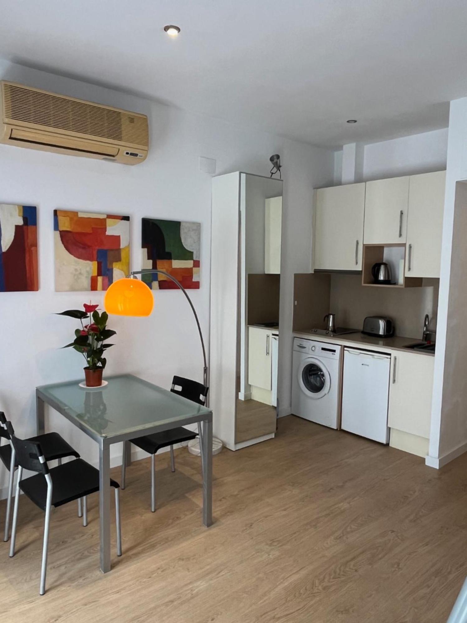Studio By Sants Market Barcelona Ngoại thất bức ảnh